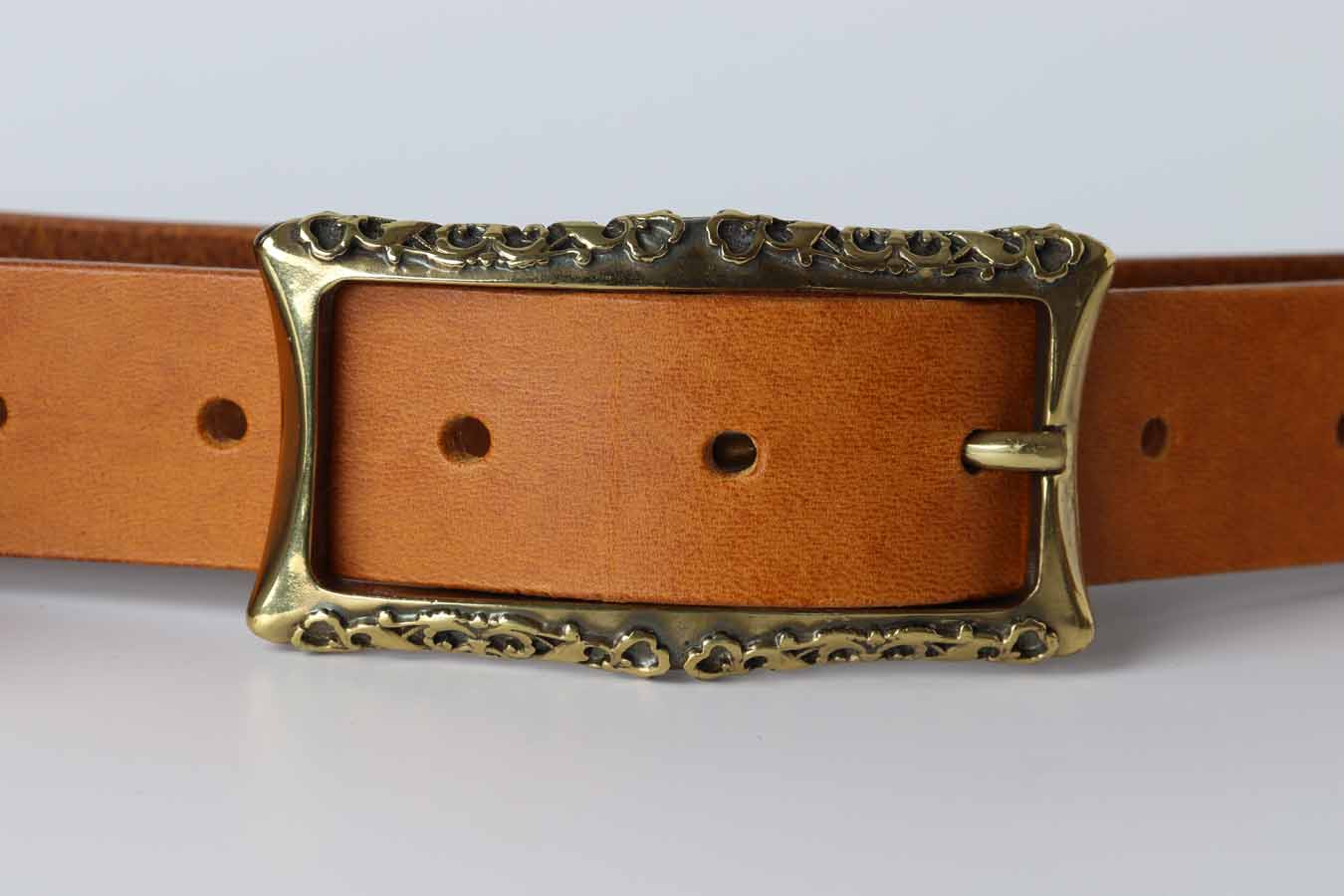 Women's Leather Belts