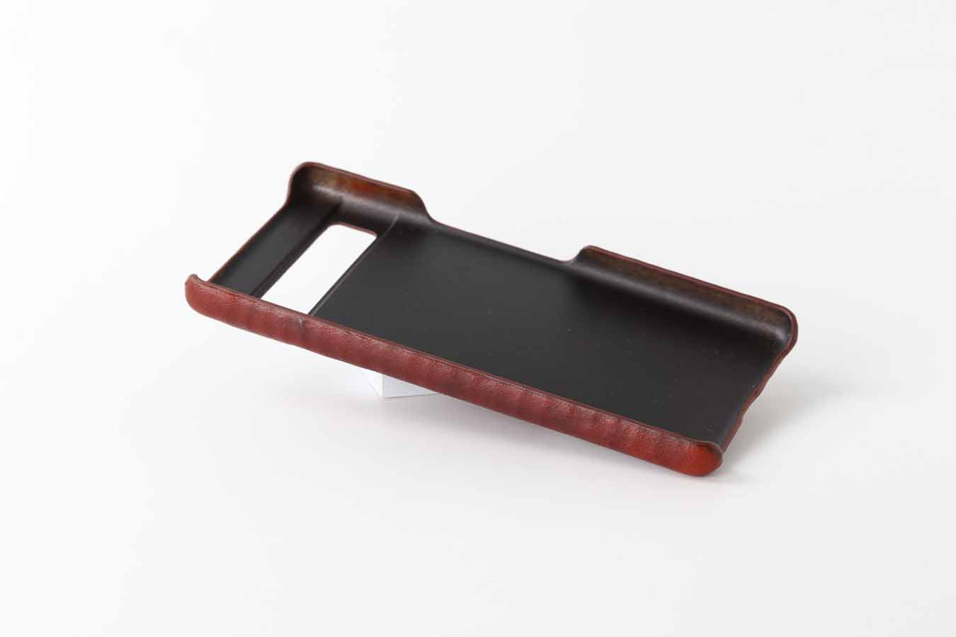 cut out for pixel 7a case for easy button access 