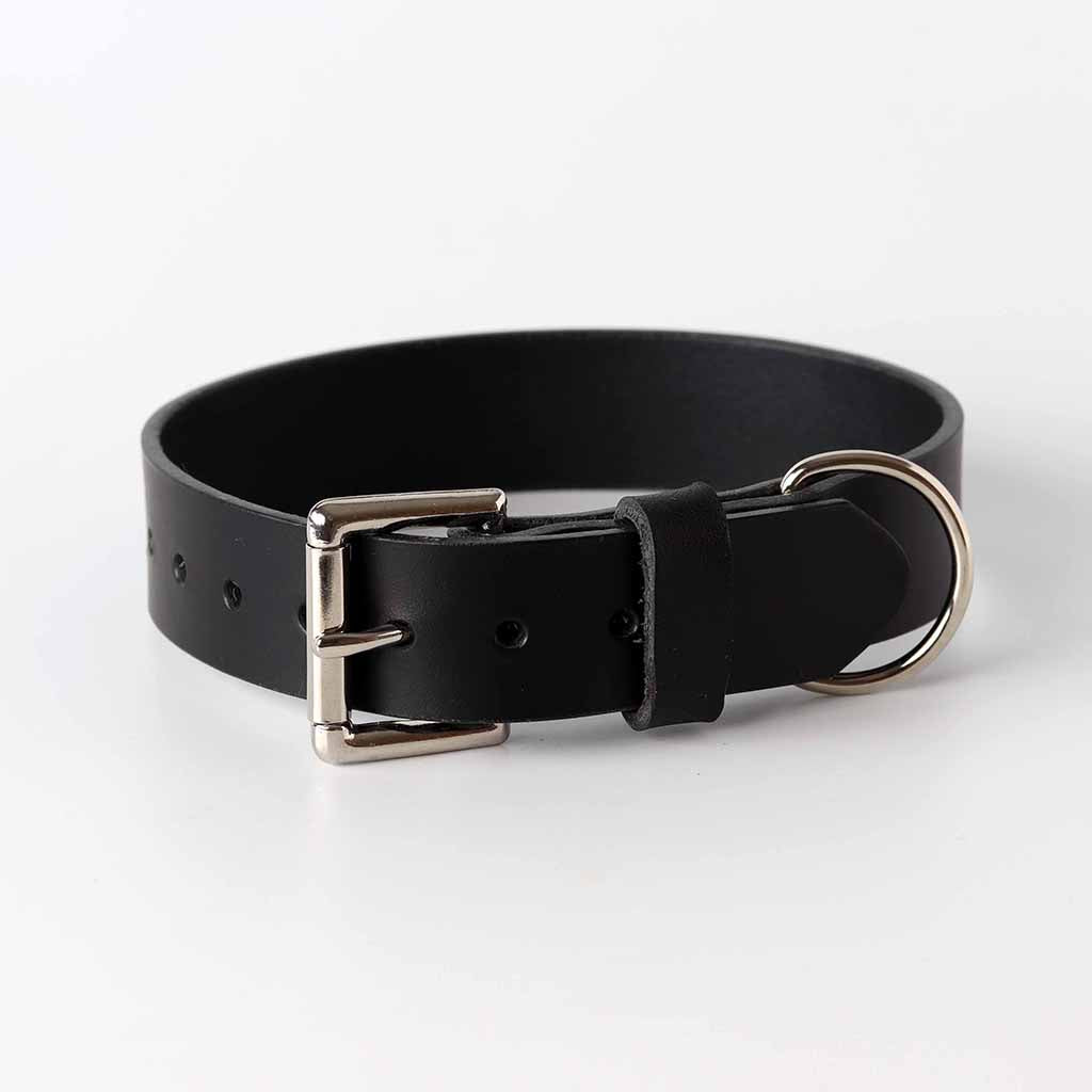 Black dog collar, Italian leather made by Kaseta in UK