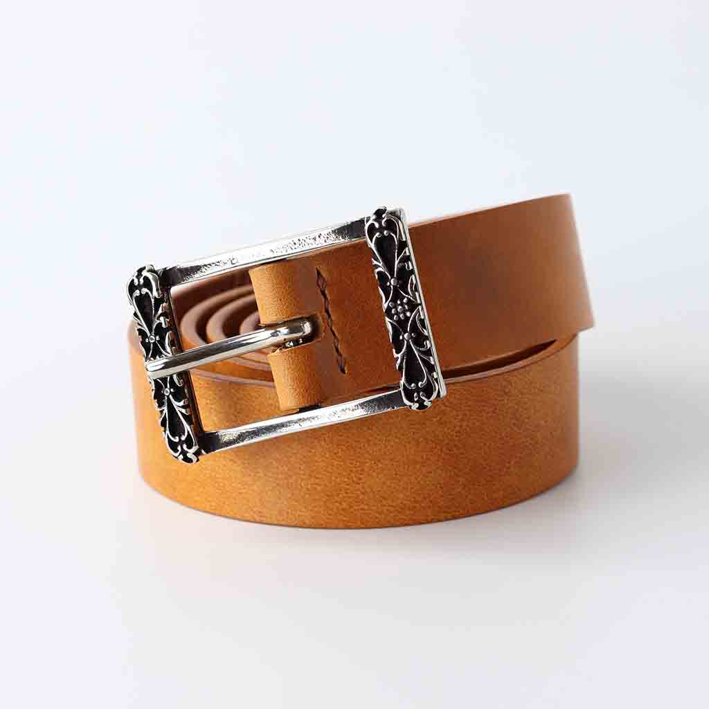 Kaseta ladies tan belt Savia with handcrafted buckle 