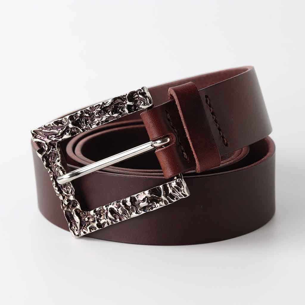 Kaseta leather belt Laro - chocolate with aged palladium plate buckle 
