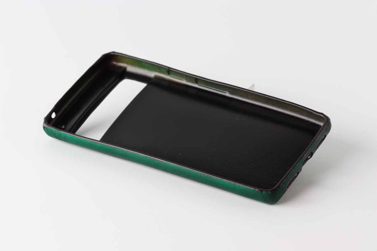 back of leather pixel 7pro case