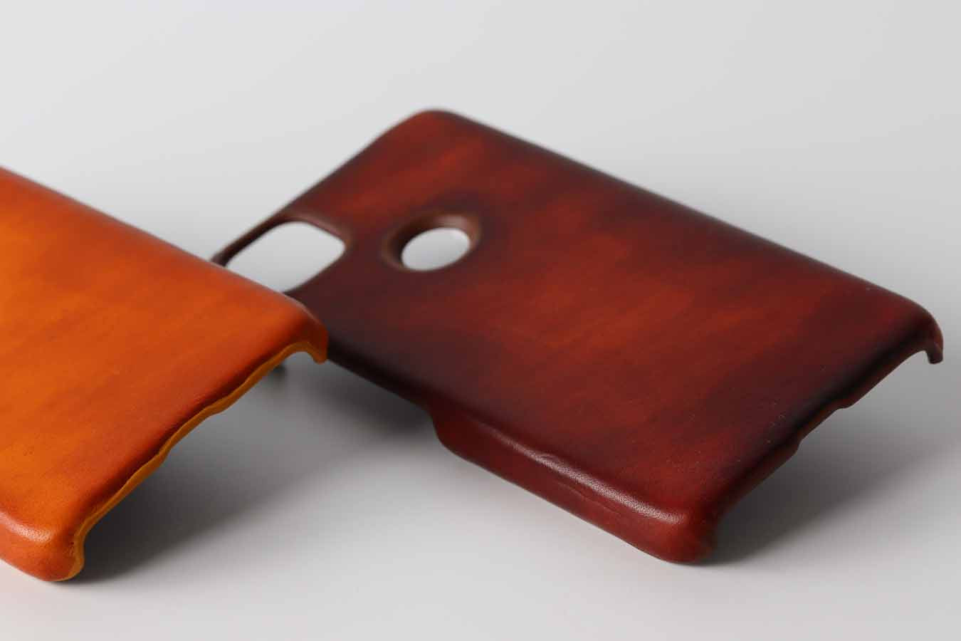 Patina on Kaseta leather case for pixel 4 and pixel 4a