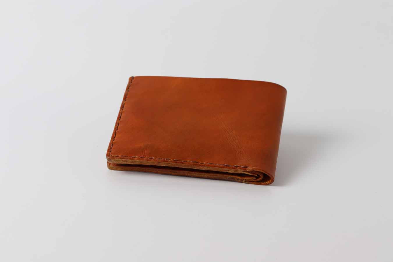 minimalist leather wallet tan