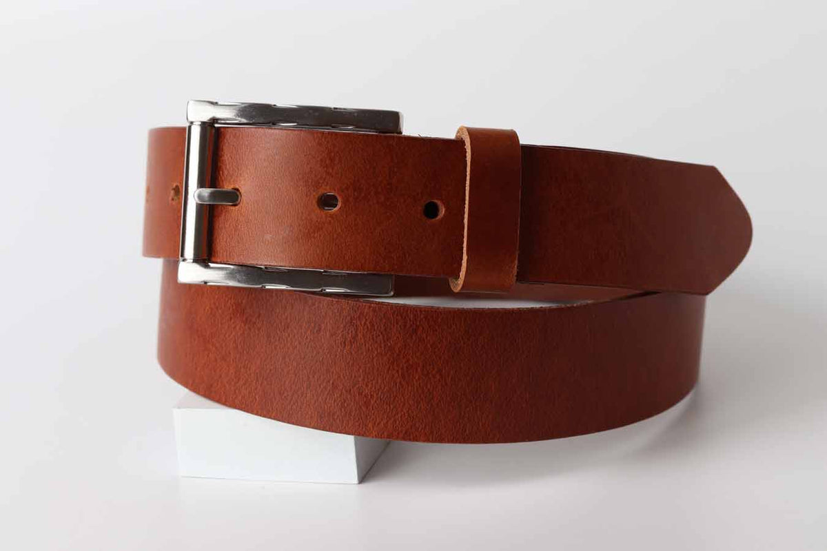 Brown leather belt / mens belt